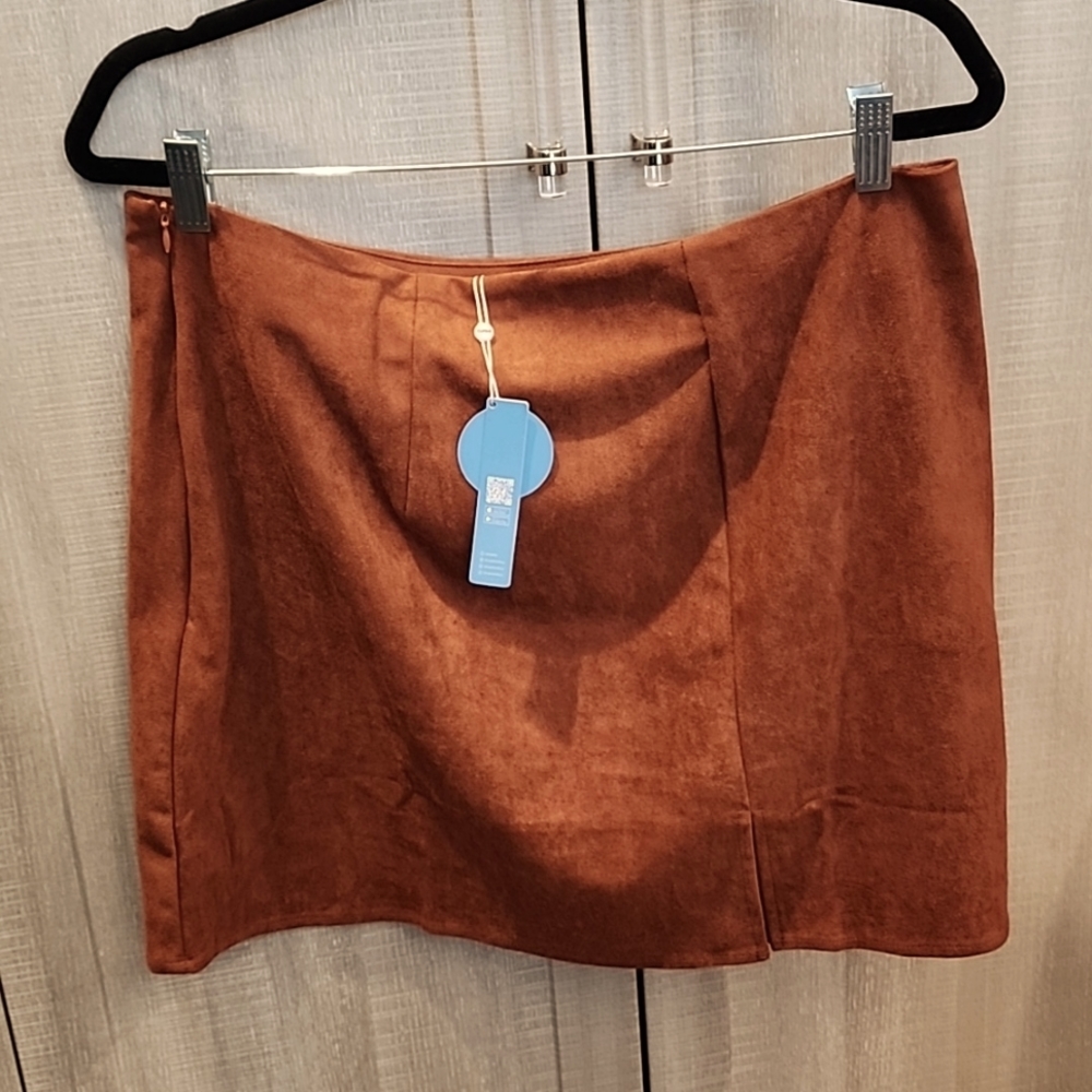 Cupshe XL Faux Suede mini skirt